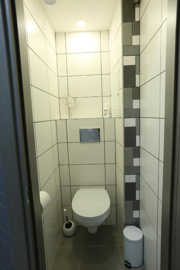 Comfy 2 Room Apartment - Free Parking - 350Mbps Wifi - Netflix Kaunas Dış mekan fotoğraf
